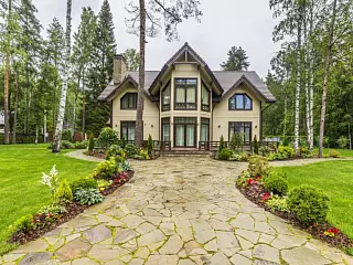 Продать загородную недвижимость